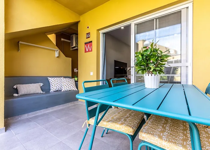 Strahouse Stilish House *